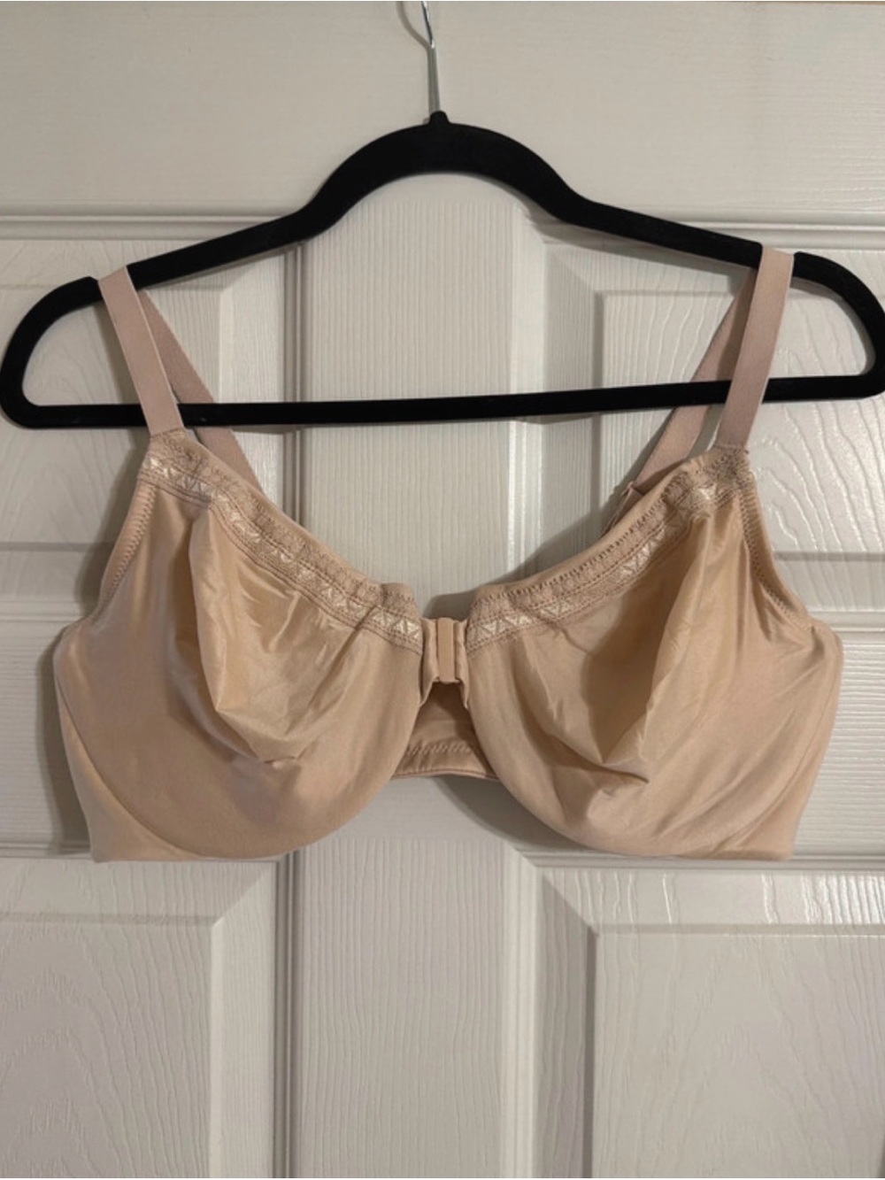 Wacoal Nude/Tan Full Coverage Underwire Bra 38DD